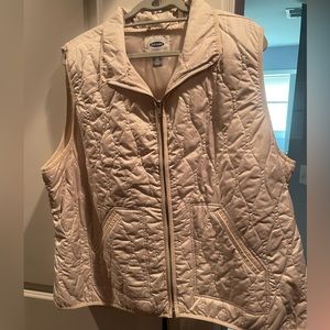 Old navy light vest xxl